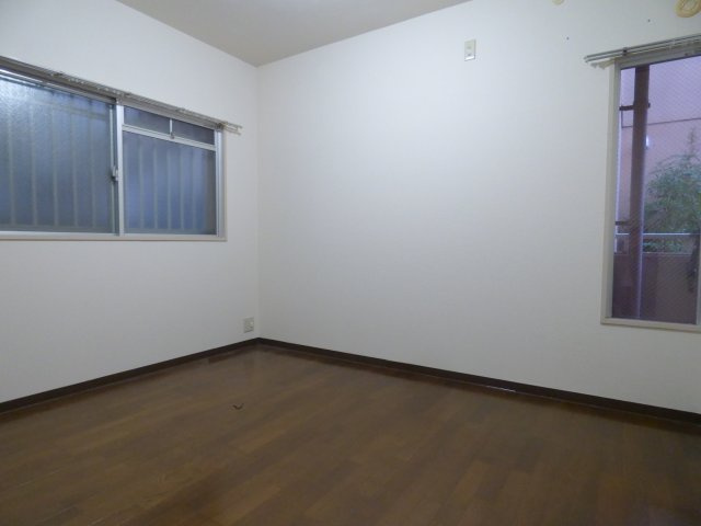 【寝室】夙川大谷ハウス