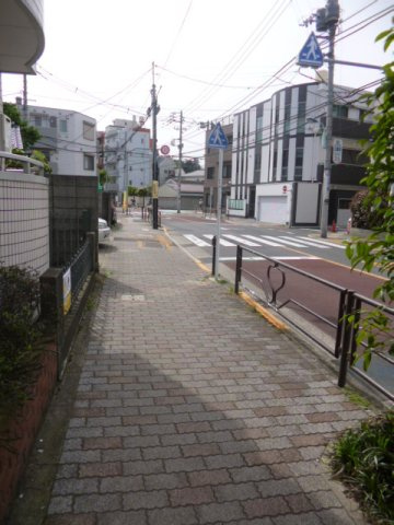 ハイム稲荷坂の周辺