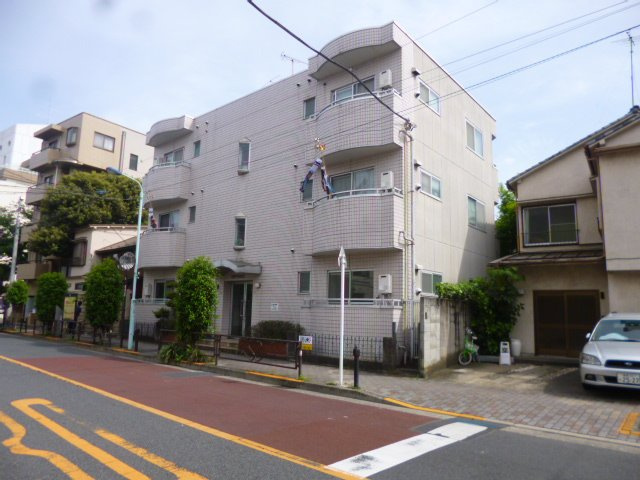 ハイム稲荷坂の外観