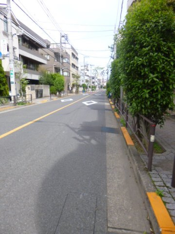 ハイム稲荷坂の周辺