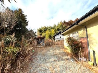 【庭】 | 福島県西白河郡泉崎村大字踏瀬字踏瀬　中古戸建