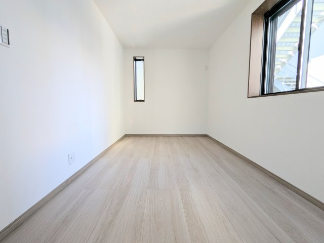 墨田区緑１丁目の新築戸建の子供部屋|～居室写真～