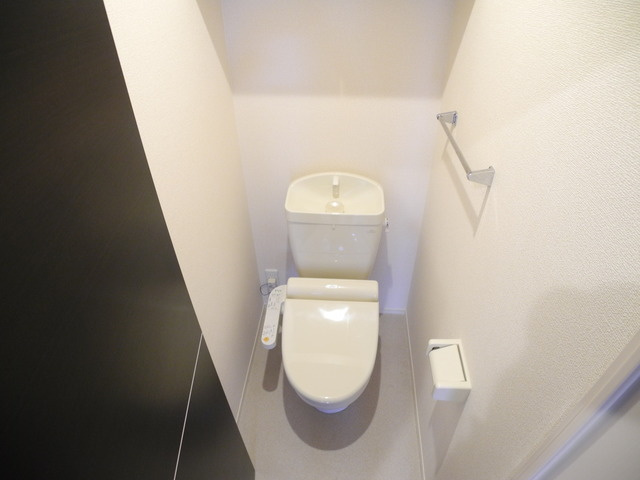 スマイリィハウス愛野のトイレ|※室内画像は別号室のもの