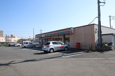 セブン－イレブン 幸手南３丁目まで700ｍ