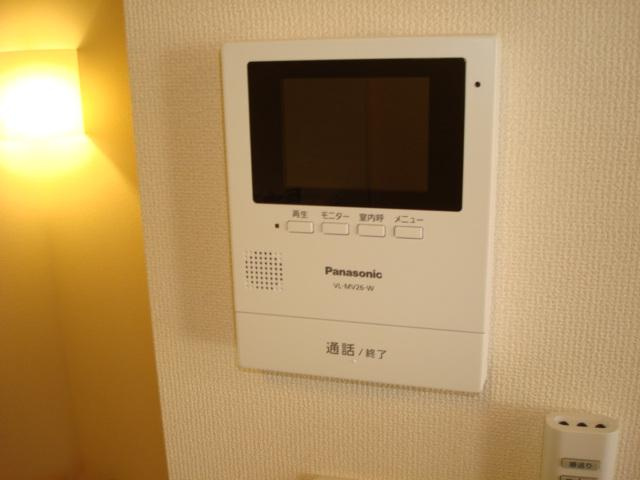 ミル　フルールの内装|カメラ付インターホン