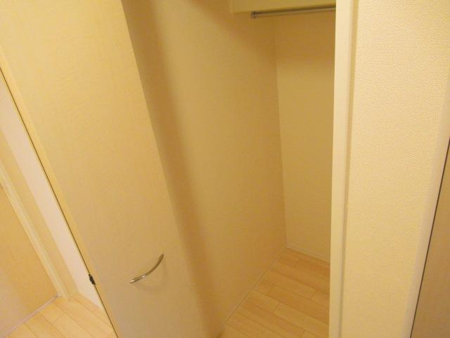エターナルの収納|廊下収納