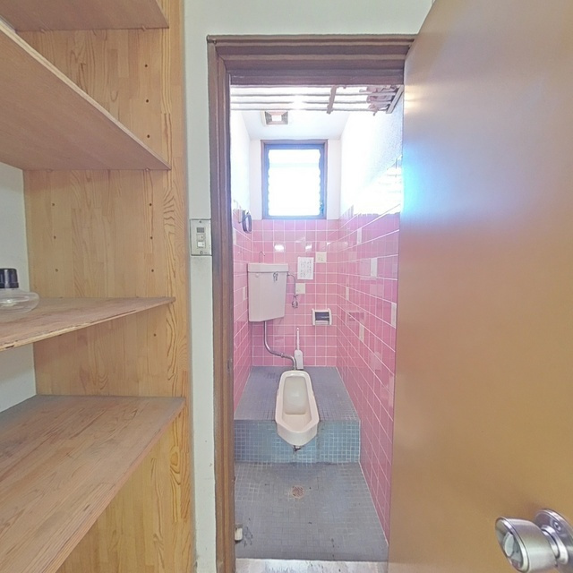 本巣市上真桑の店舗一部のトイレ