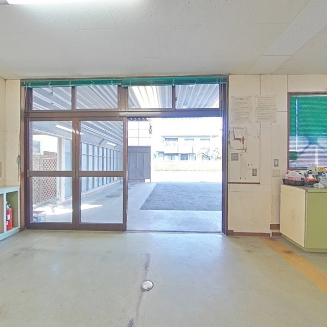 本巣市上真桑の店舗一部の内装