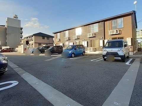 ラ・セーヌ　みよいⅠの駐車場|駐車スペースもあります