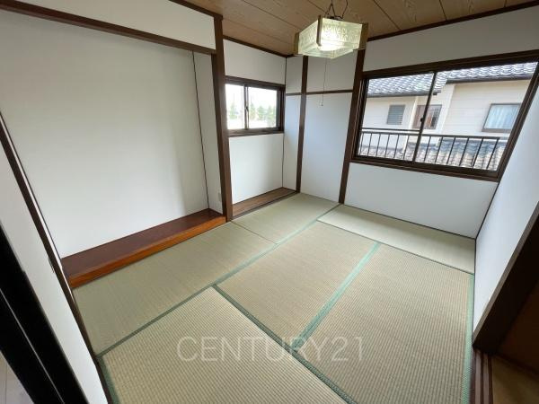 前橋市鶴が谷町１期の和室|２面彩光の取れた明るい和室