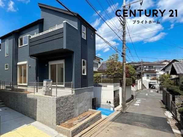 横浜市旭区中沢３丁目の新築一戸建の前面道路含む現地写真|陽当りの良さ、住環境を現地にてご確認下さい！
周辺環境も合わせてご案内させて頂きます！