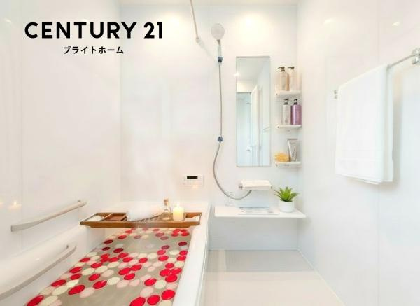 横浜市港南区上大岡東３丁目の新築一戸建の浴室|広々としたバスルームで一日の疲れをいやして下さい！
※家具等はＣＧでの参考レイアウトです。