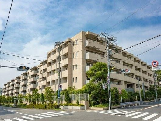 【外観】 | サウススクエア | 日が当たり、あたたかながらもスタイリッシュなたたずまいです！
