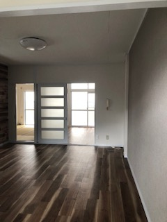 【居間・リビング】 | 三田本町ハイツ