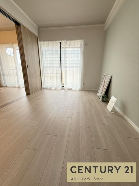 ライオンズマンション此花の洋室