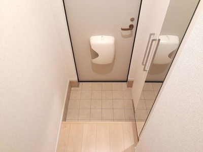 【玄関】 | ロンジェヴィタ