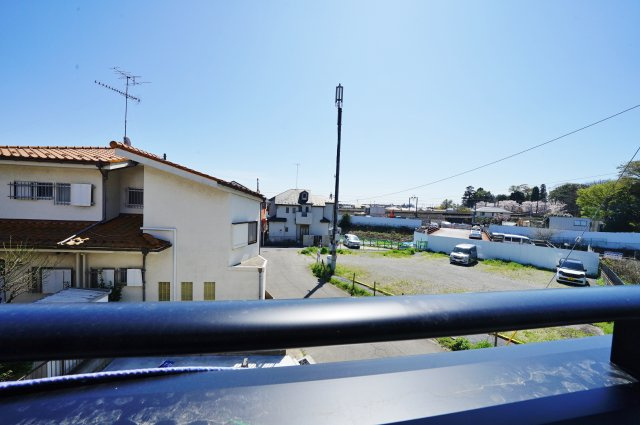 【駅近×平坦】落ち着いた低層住宅地に佇む47坪の住まい｜仲介手数料無料の展望|開放感のある眺望が広がり、心地よい時間を演出します。