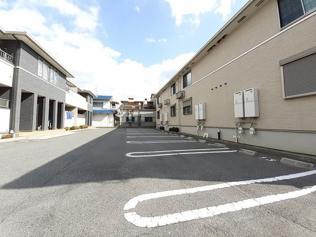 ＡＲＫ　ＦＯＲＥＳＴ　Ⅱの駐車場