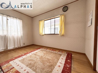 【洋室】 | 加古郡稲美町岡 一戸建て | ■南側洋室にはたっぷりの採光が入り、お部屋の雰囲気を明るくしてくれます♪