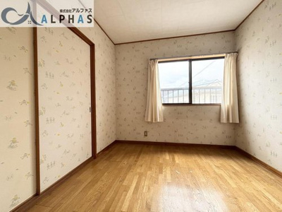 【洋室】 | 加古郡稲美町岡 一戸建て | ■スッキリと飽きの来ないシンプルな洋室♪