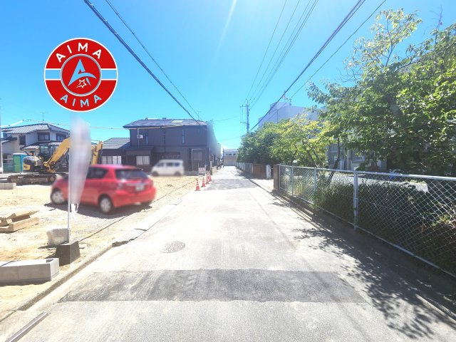 古賀市天神7丁目第5-4棟（4号棟）　の外観|前面道路含む現地の写真です。