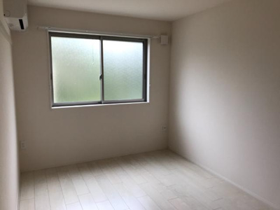 【寝室】 | ファビュラス | 洋室