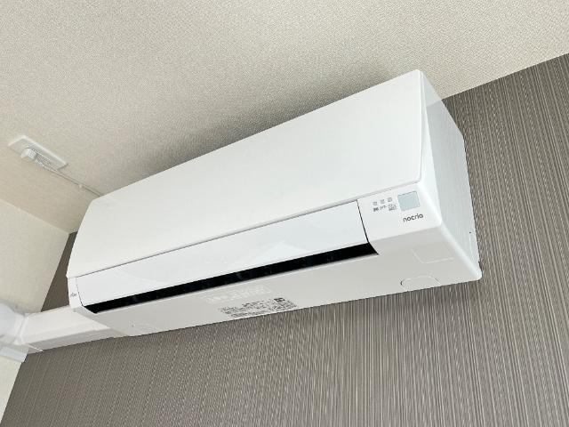 【設備】 | ソランジュ | エアコン