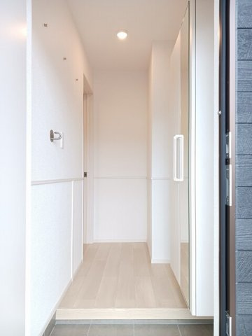 フィッシュタンクＡの玄関