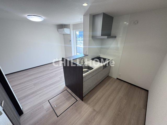 ＥＩＪＵ ＨＯＵＳＥ Ⅱの居間・リビング|当社、チルホームのHPもご覧ください(^^)/物件情報多数♪