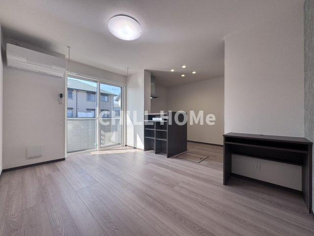 ＥＩＪＵ ＨＯＵＳＥ Ⅱの居間・リビング|当社、チルホームのHPもご覧ください(^^)/物件情報多数♪