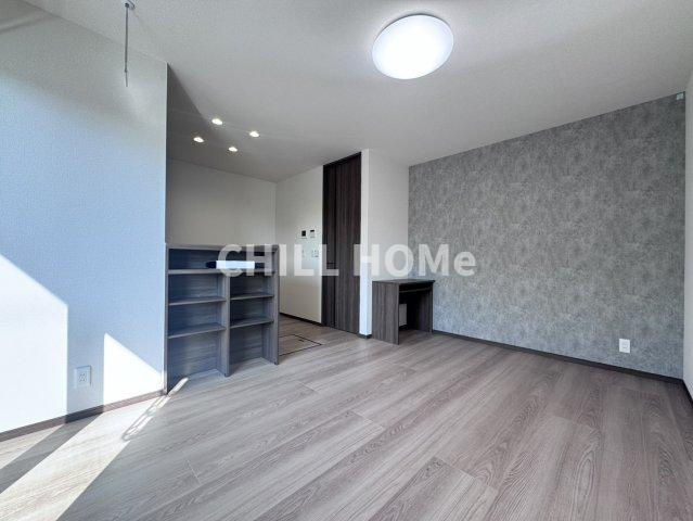 ＥＩＪＵ ＨＯＵＳＥ Ⅱの居間・リビング|当社、チルホームのHPもご覧ください(^^)/物件情報多数♪