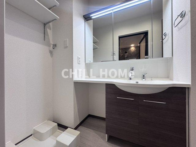 ＥＩＪＵ ＨＯＵＳＥ Ⅱの洗面所|当社、チルホームのHPもご覧ください(^^)/物件情報多数♪