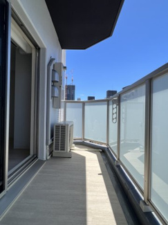 【バルコニー】 | ラ・ピシーヌ南堀江 | 広々としたバルコニー！