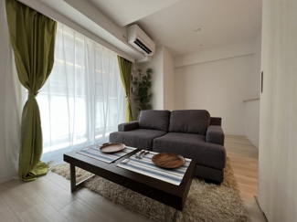 【居間・リビング】 | ラ・ピシーヌ南堀江 | 広々とした1LDK☆