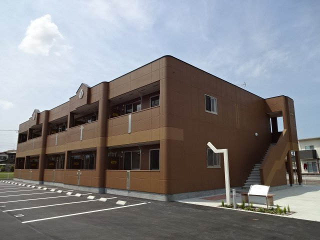 【外観】 | Ｍ　グレイシャス | 外観写真（昼）