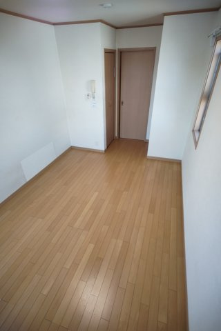 パレスプリシアの居間・リビング|同間取り別室（３階）参考写真