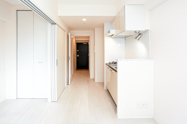 アルファシオリエンソ　4階の居間・リビング|別号室のものになります。現状優先。