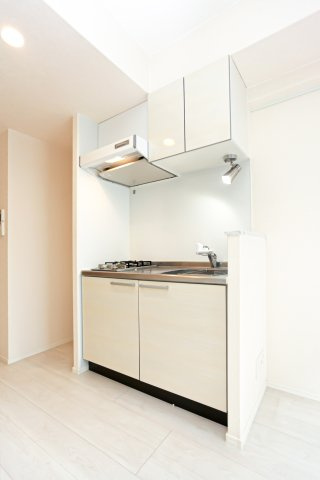 アルファシオリエンソ　4階のキッチン|別号室のものになります。現状優先。