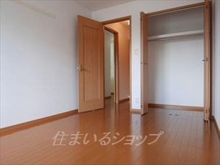 メリディオ　Ⅰ番館の寝室|クローゼットあり