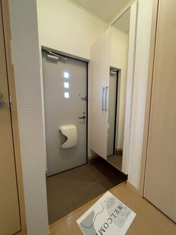 ＮＭＯＮ　Ｃの玄関