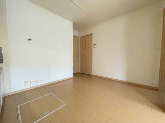 ＮＭＯＮ　Ｃの内装