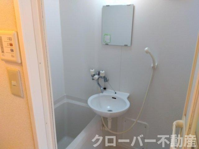 レオパレスハーモニーの浴室