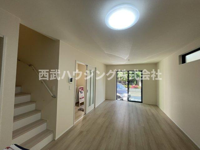 【仲介手数料無料】所沢市南住吉全４棟Ａ号棟　所沢市の新築住宅なら西武ハウジングの居間・リビング