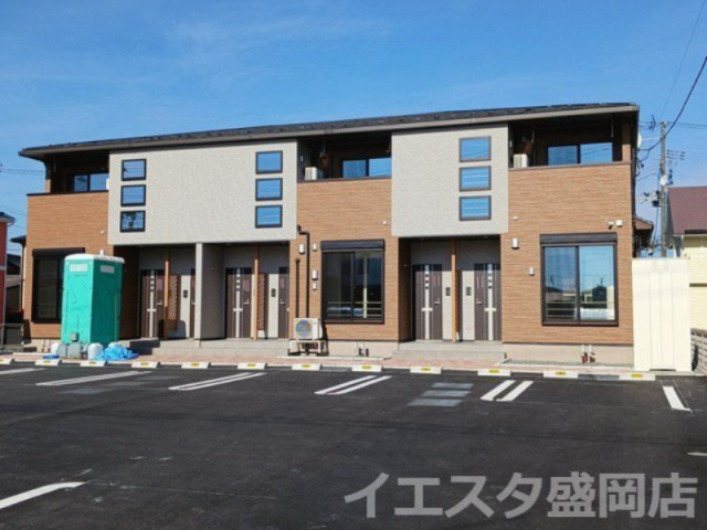 ブリーズコートの外観