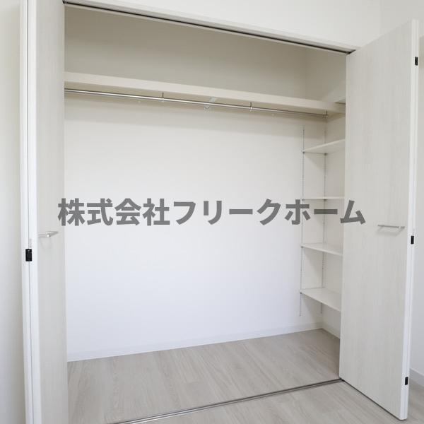 小金井市緑町５丁目の賃貸マンションの収納