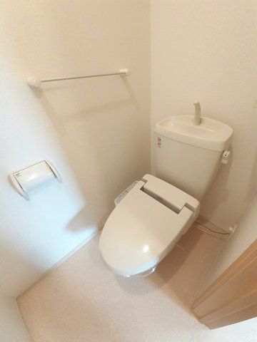 ルーチェのトイレ|ゆったりとした空間のトイレです