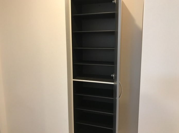 川崎市多摩区東三田２丁目のアパートの収納