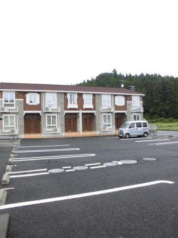 コッティ　眞馬の駐車場