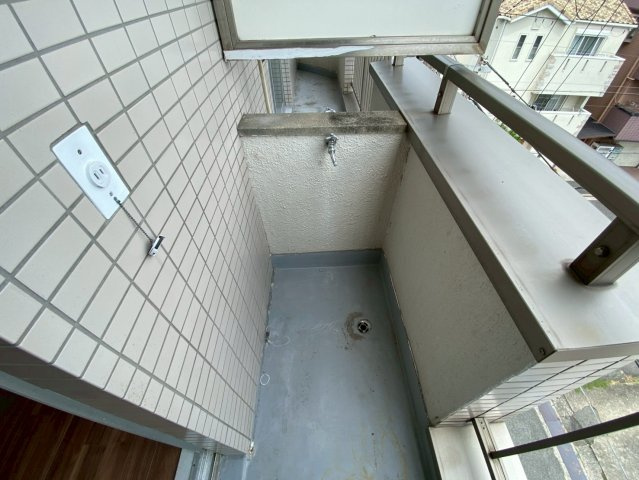 パレス上原のバルコニー