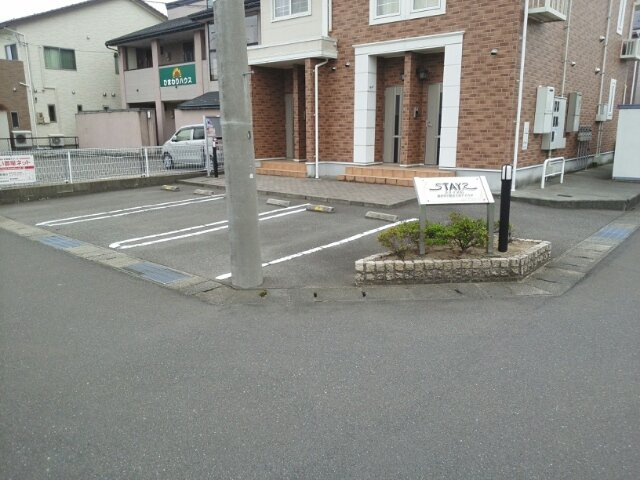 ステイズ　Ｃの駐車場